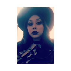 Meet your Posher, Jasmine